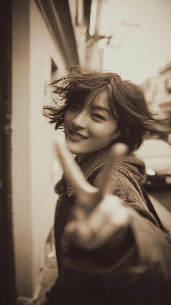 Laughing Peace Sign Y2K Street Portrait — AI result, variation 2 of 4